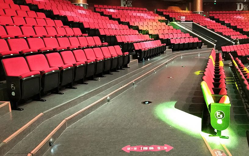 Pavimento de seguridad de 5000 m2 para cine en marzo de 2023 para Suning Cinemas